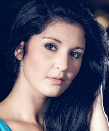 Isha Frederickx