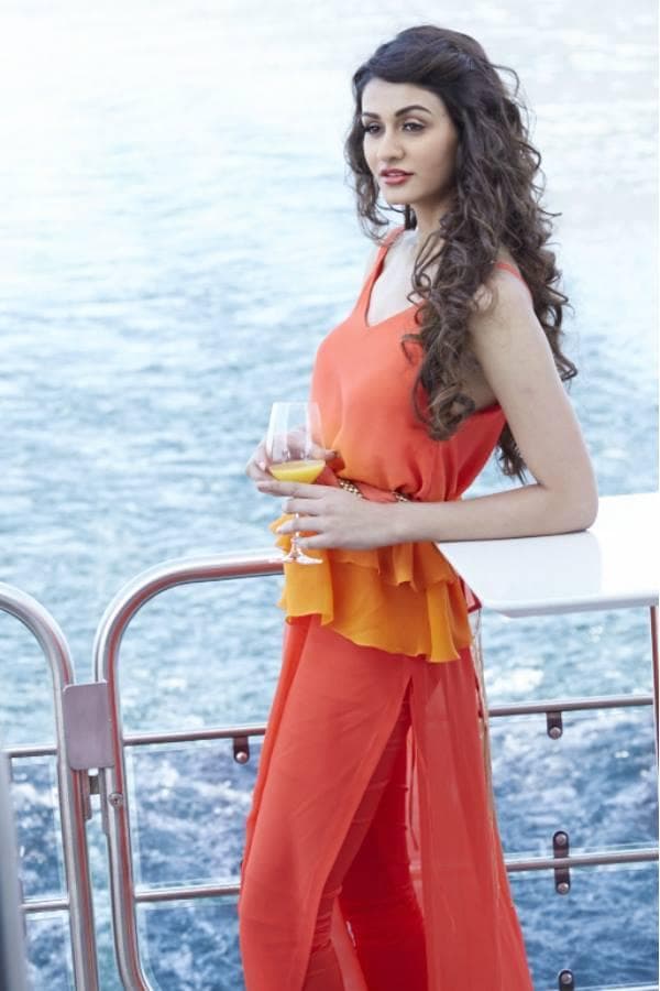 Aditi Arya from India for Miss World 2015