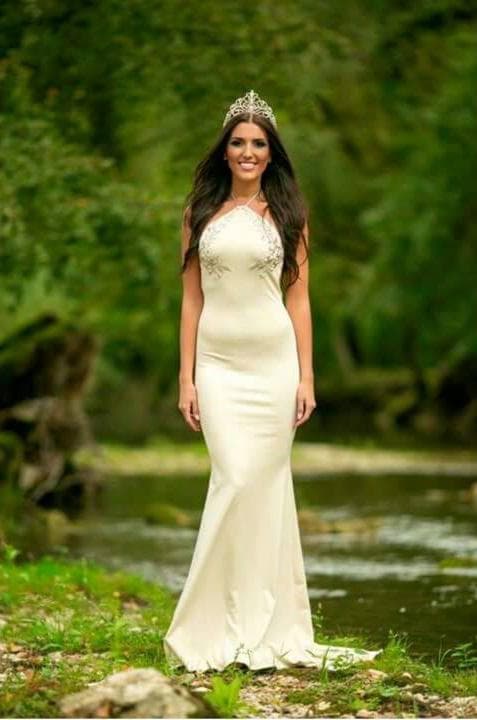 Adna Obradovic contestant from Bosnia and Herzegovina in Long Gown for Miss Earth 2015