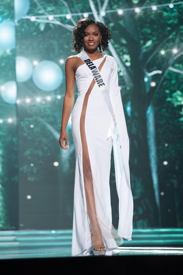 Mia Emani Miss Delaware USA 2017 during Preliminary Evening Gown Competition (Photo Credit: Miss USA Facebook Official)