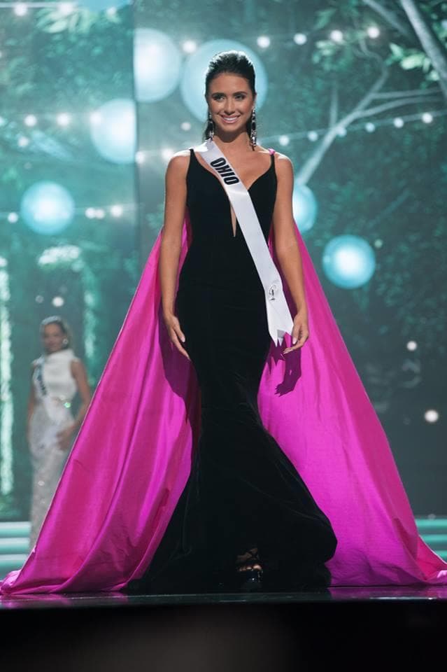 Dinaleigh Baxter Miss Ohio USA 2017 during Preliminary Evening Gown Competition (Photo Credit: Miss USA Facebook Official)