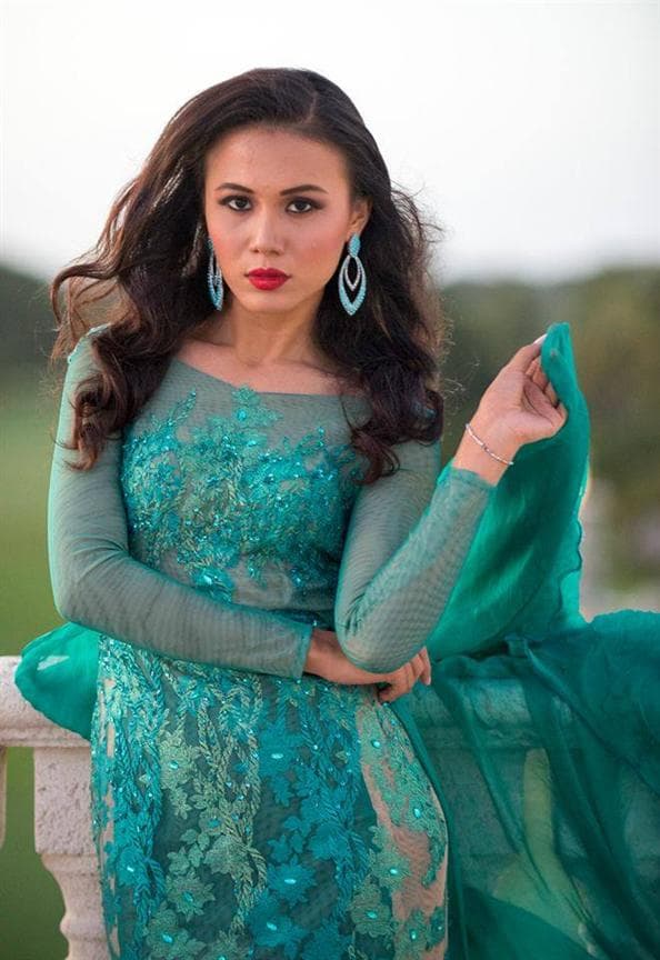 Sharr Htut Eaindra Miss Universe Myanmar 2014 Evening Gown