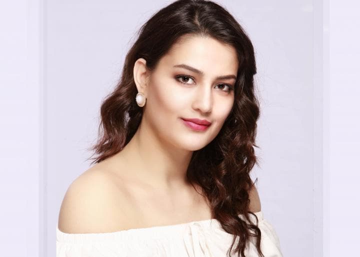 Manita Devkota Miss Nepal 2018 Contestant No. 10 (Photo Credit: Miss Nepal/ Candidate Official FaceBook/ Instagram)