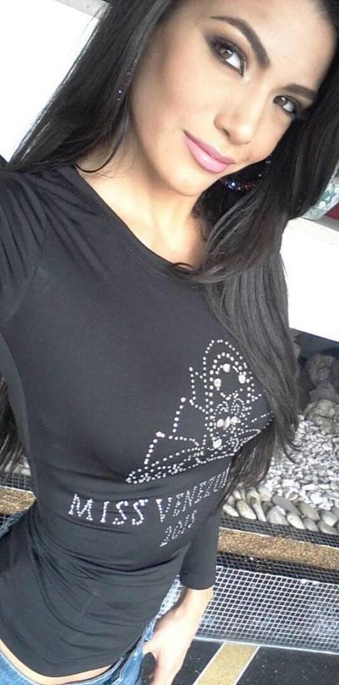 Karelys Oliveros Mata contestant Miss Venezuela 2015