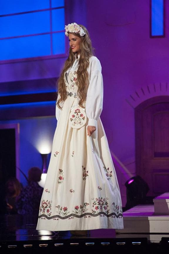 Elise Dalby Gronnesby Miss Universe Norway 2014 National Costume