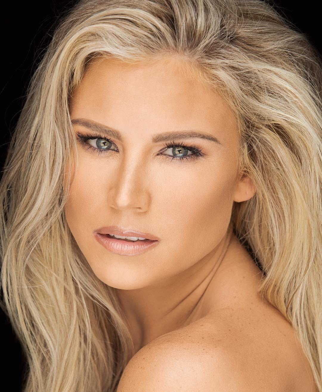 Ashley Hamby (Mississippi) Contestant Miss USA 2017 (Photo Credit: Facebook Official)