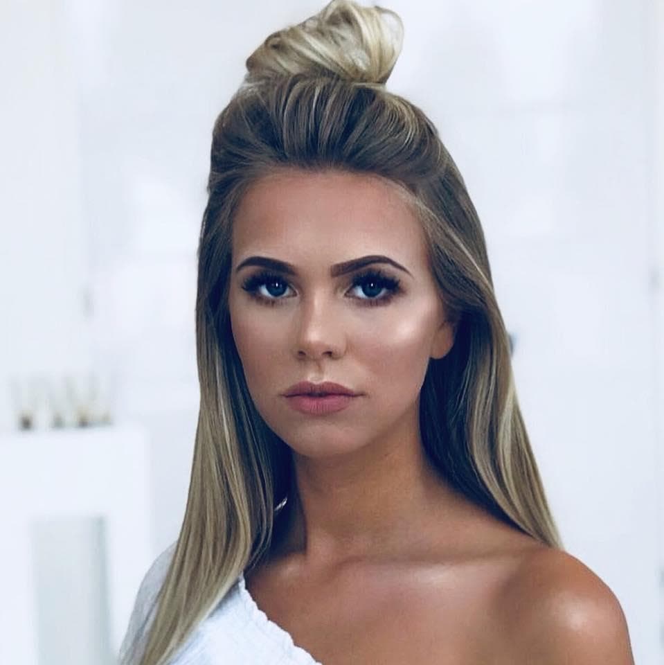 Claudia Huegen Finalist Miss World Netherlands 2018/ Miss World Nederland 2018 (Photo Courtesy: Miss World Nederland/ FaceBook Official)