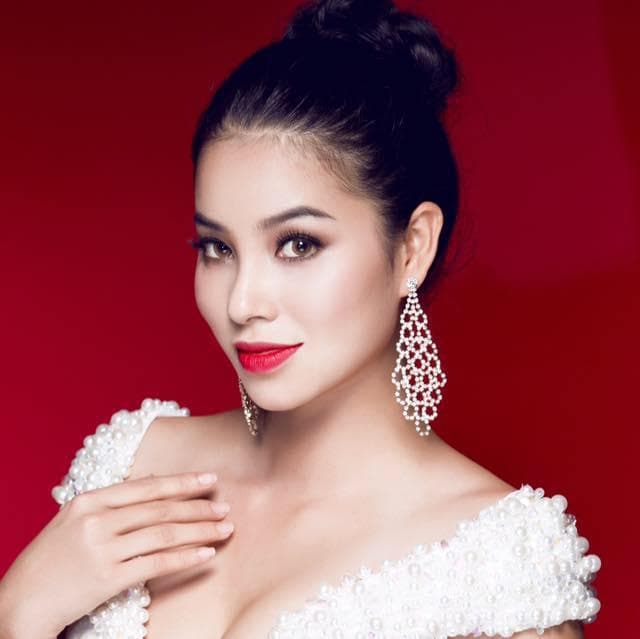 Pham Thi Huong Contestant from Vietnam for Miss Universe 2015