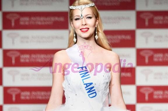 Milla Romppanen National Costume for Miss International 2014