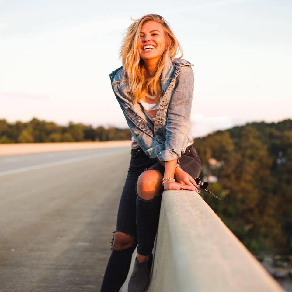 Hannah Brown Miss Alabama USA 2018 for Miss USA 2018 (Photo Credit: Miss USA/ Contestant Official FaceBook/Instagram)