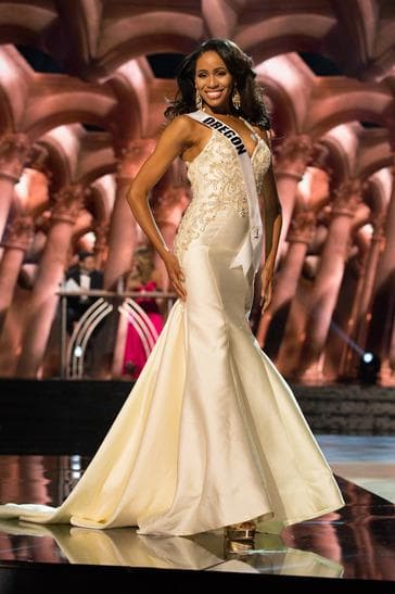 Natriana Shorter Contestant in Evening Gown during the Preliminary competition (Photo Credits: Miss USA Official)
