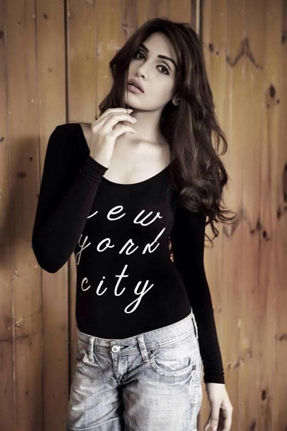 Deeksha Kaushal Miss India 2015 Finalist