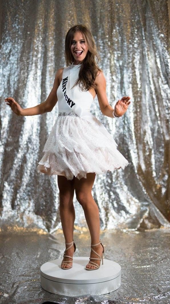 Madelynne Myers Miss Kentucky USA 2017 Official Photoshoot (Photo Credit: Miss USA Facebook Official)