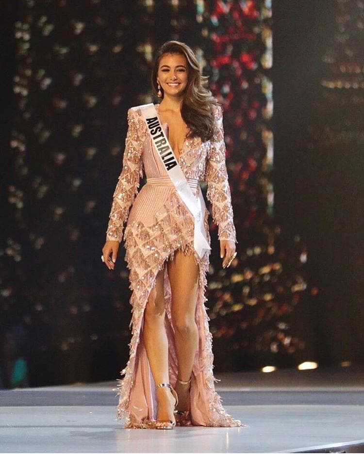 Francesca Hung Miss Universe Australia 2018, Miss Universe 2018 Contestant at Evening Gown Competition (Photo Courtesy: Miss Universe/Candidate FaceBook/ Instagram)