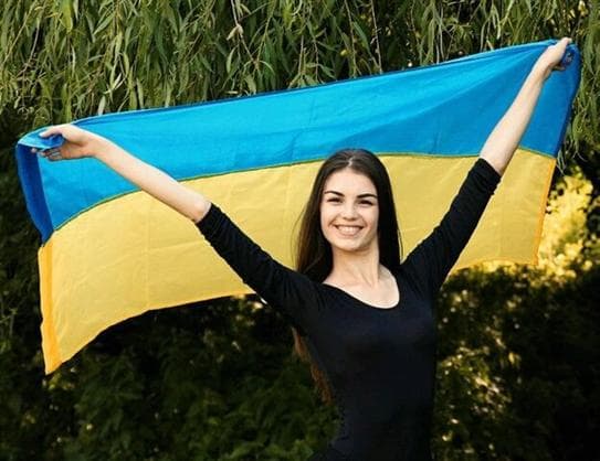 Екатерина Качашвили contestant Queen of Ukraine for Miss Earth 2015 (Photo credits - Queen of Ukraine Facebook Official)