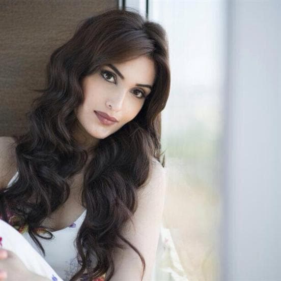 Deeksha Kaushal Miss India 2015 Finalist