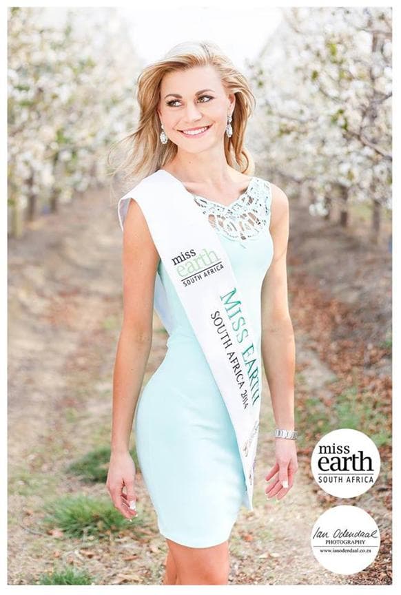 Ilze Saunders Miss Earth South Africa 2014