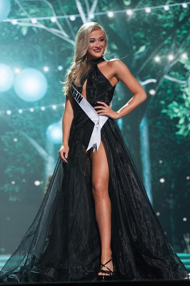 Skylar Witte Miss Wisconsin USA 2017 during Preliminary Evening Gown Competition (Photo Credit: Miss USA Facebook Official)
