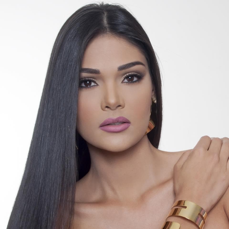 Andrea Rosales Castillejos contestant from Venezuela for Miss Earth 2015