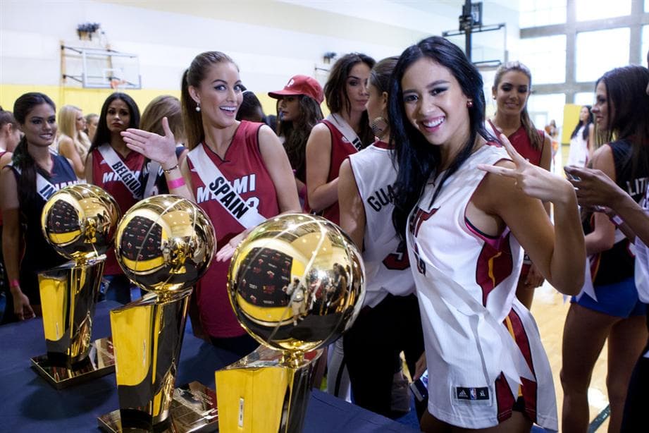 Desiree Cordero Miss Universe Spain 2014 at Miami Heat Dance Lessons