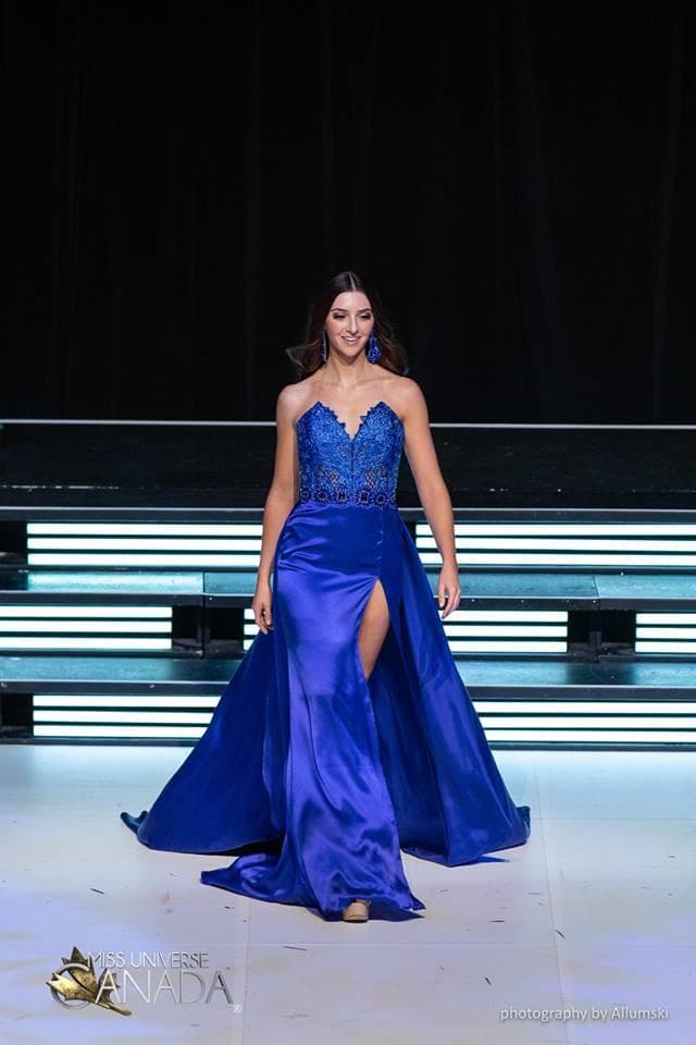 Sasha Lombardi Finalist Miss Universe Canada 2018 at Evening Gown Competition (Photo Courtesy: Miss Universe Canada Official)