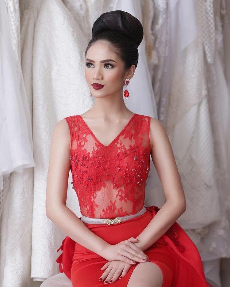 Lois Tangel Miss Tourism International Indonesia 2017 (Photo Credit: Facebook/Instagram Official)