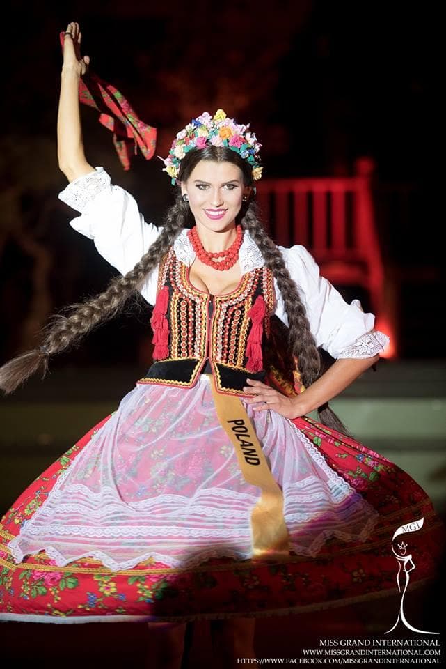 Katarzyna Krzeszowska from Poland - Finalist Miss Grand International 2015 in National Costume (Photo Credit: MGI Official)