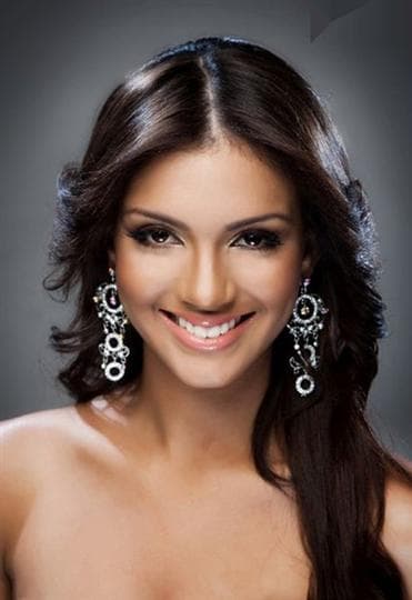 Laura Baez - Miss Mundo Dominicana 2014 Contestant