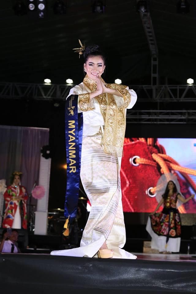 W May Shin Sein Miss United Continents Myanmar 2017 - Finalist for Miss United Continents 2017 in national costume (Photo Credit: Miss United Continents Official)
