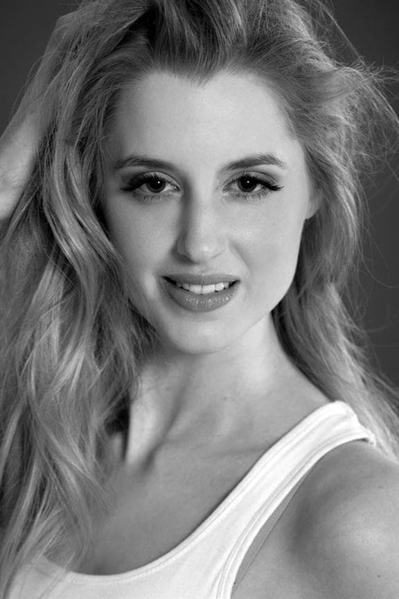 Rachel Millns Miss Universe New Zealand 2014
