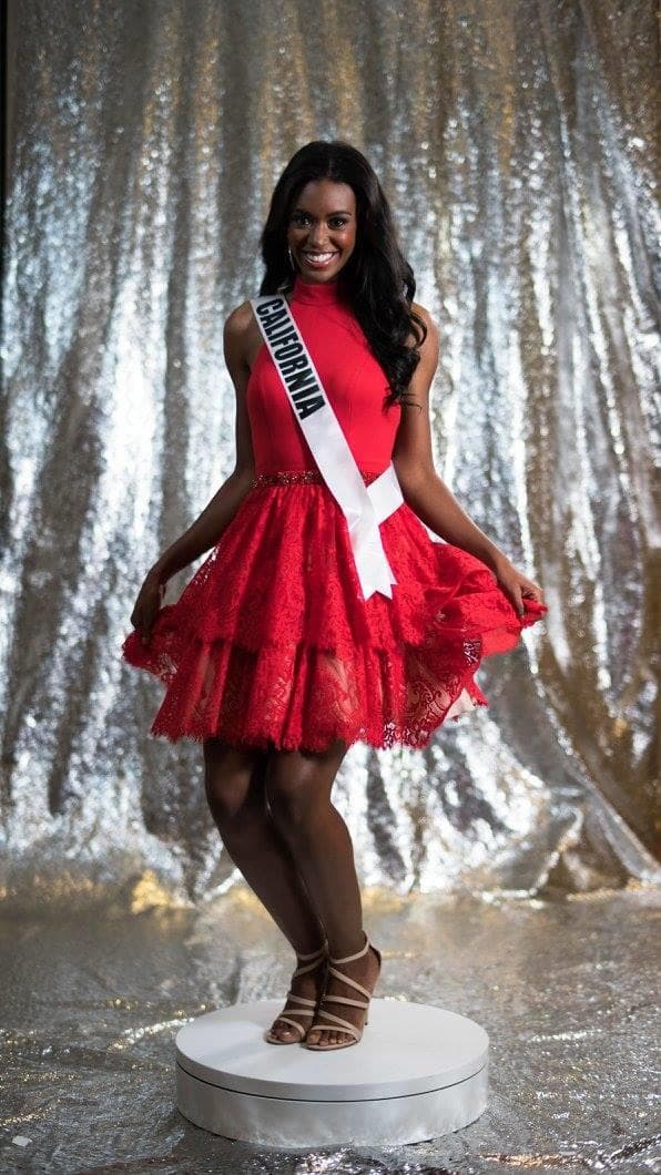 India Williams Miss California USA 2017 Official Photoshoot (Photo Credit: Miss USA Facebook Official)