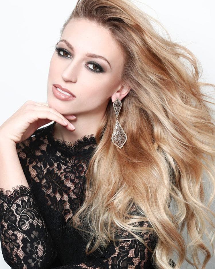 Mikaela Shaw (Wyoming) Contestant Miss USA 2017