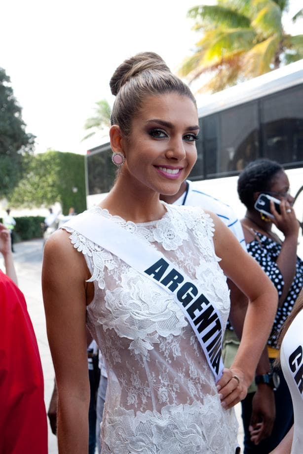 Valentina Ferrer Miss Universe Argentina 2014 at Chinese Laundry Shoes Meet