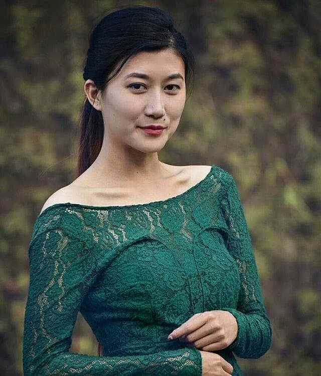 Licha Thosum Femina Miss India 2017 Contestant from Arunachal Pradesh Photoshoot (Photo Credit: Instagram Official)