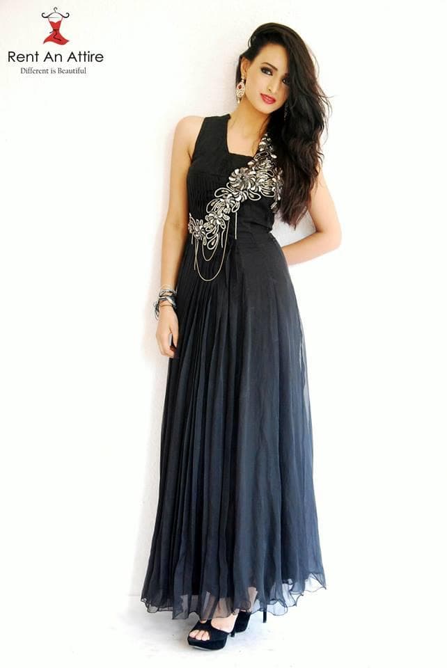Aaital Khosla contestant from India in Long Gown for Miss Earth 2015 (Photo Credits: Rent An Attire)