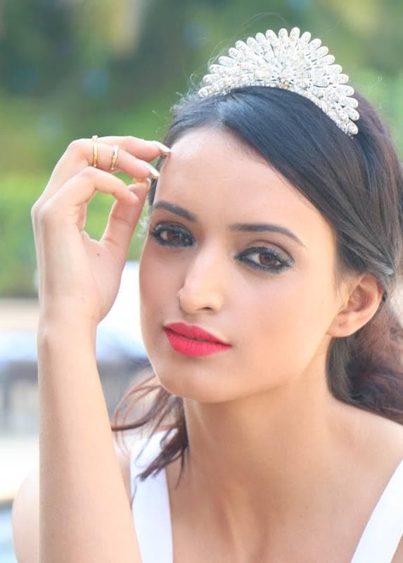 Aaital Khosla contestant from India for Miss Earth 2015