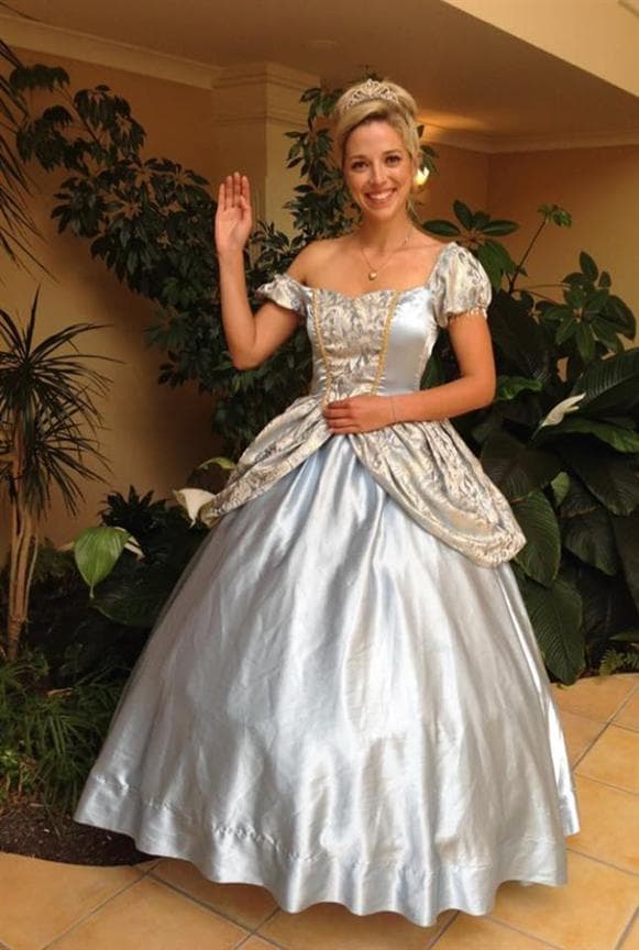 Ceri McVinnie Contestant Miss World New Zealand 2015 (Photo Credit: Miss World New Zealand/ Contestant Official Facebook)