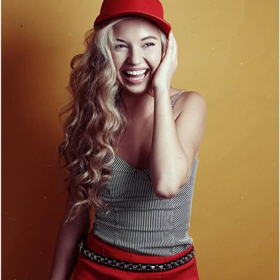 Mikaela Oosthuizen Contestant Miss South Africa 2016