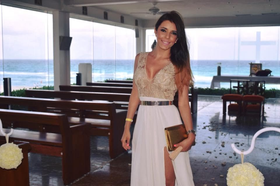 Pamela Valdivieso contestant from El Salvador in Long Gown for Miss Earth 2015