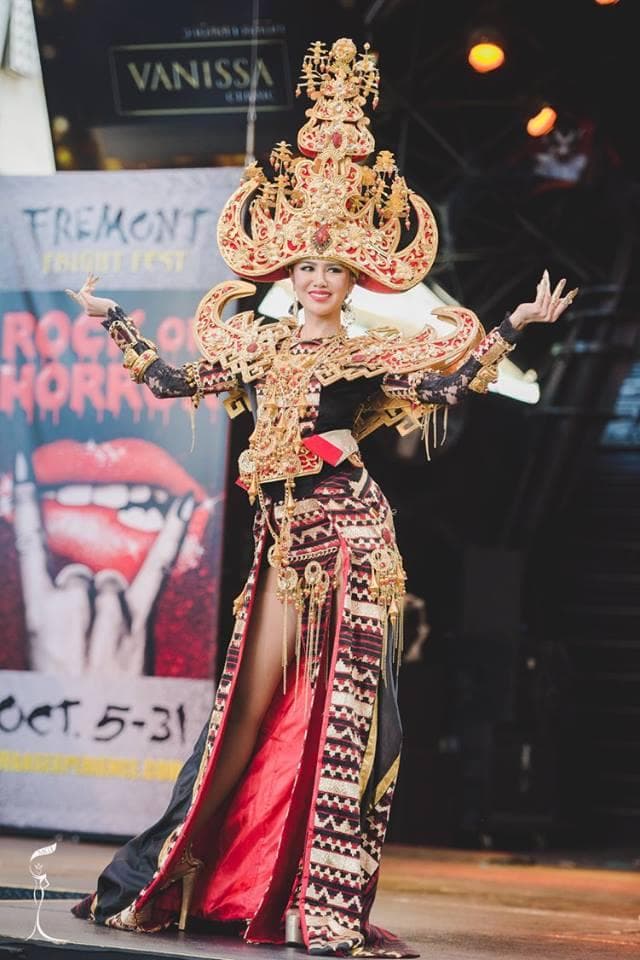 Ariska Putri Pertiwi Miss Grand Indonesia 2016 in National Costume (Photo Credit: Official Facebook/ Miss Grand International Organization)