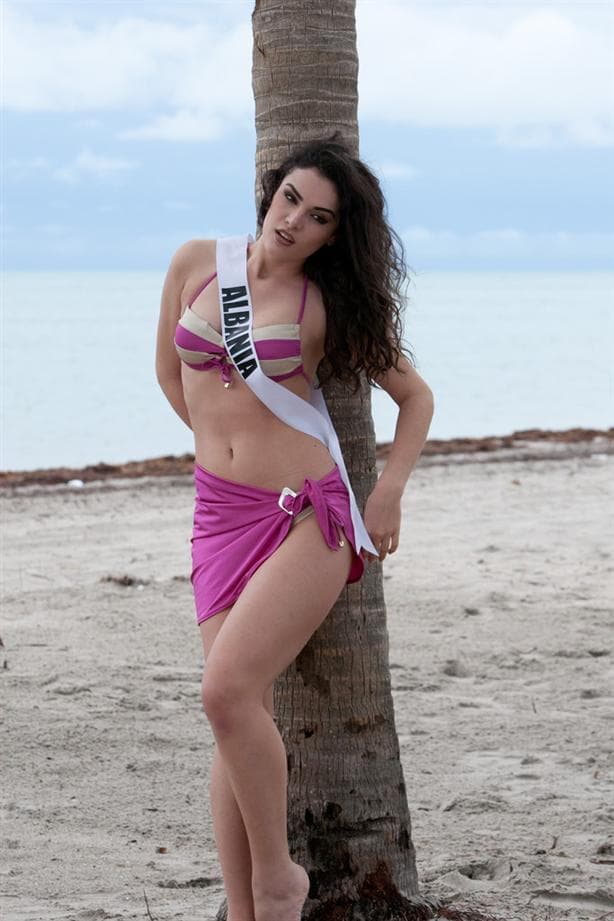 Zhaneta Byberi Miss Universe Albania 2014