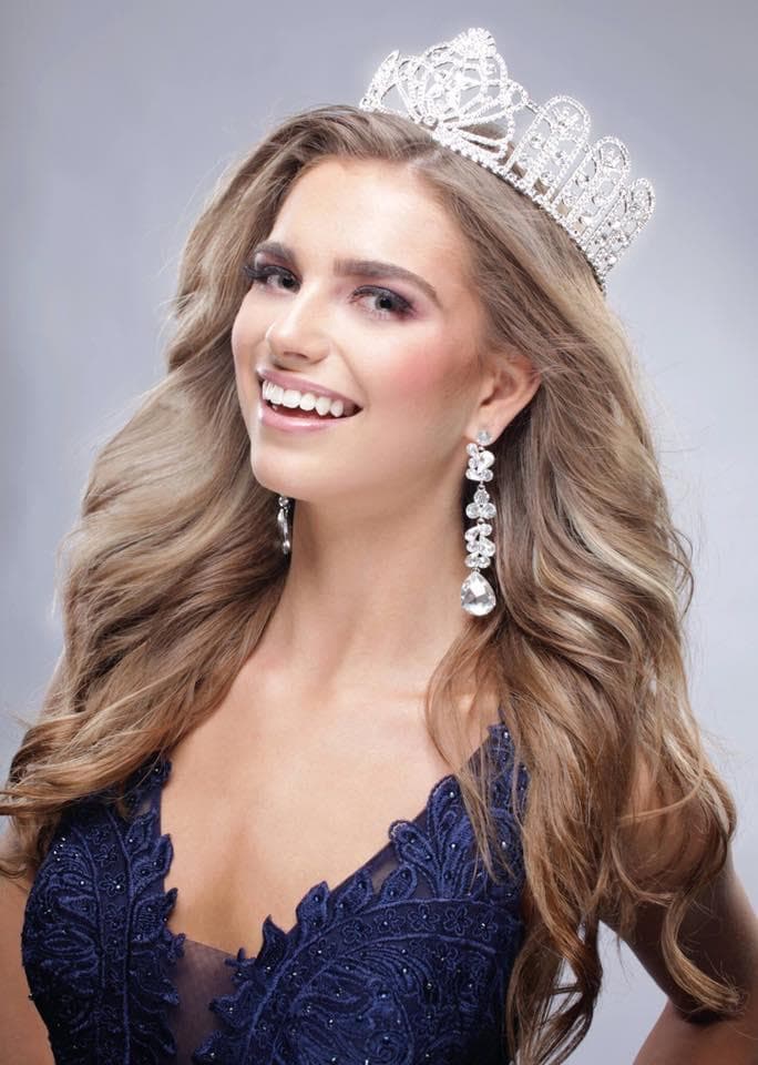Kalina Hamilton (New Mexico) Contestant Miss Teen USA 2017 Photoshoot (Photo Credit: Facebook Official)