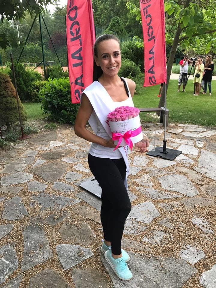 Gerda Szilágyi awarded Miss Ports 2017 title in Miss World Hungary 2017 (Photo Courtesy: Magyarország Szépe Official)