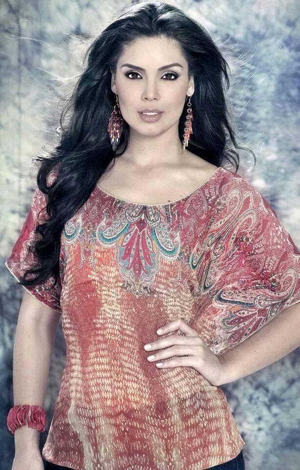 Natalia Ochoa Calle contestant Miss International 2015