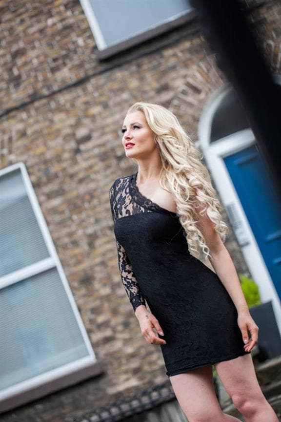 Patricia Peklar Miss Earth Slovenia 2014