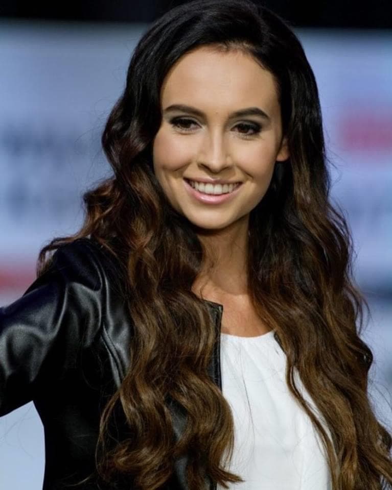 Elisabeth Rauter (Miss Kärnten 2017) Photoshoot (Courtesy FaceBook/missaustriacorporation)