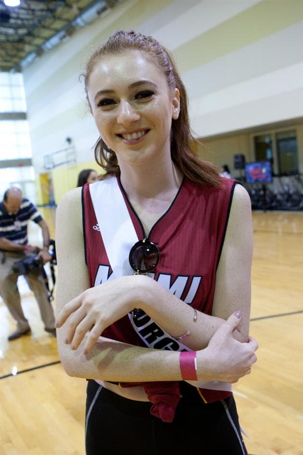 Ana Zubashvili Miss Universe Georgia 2014 at Miami Heat Dance Lessons