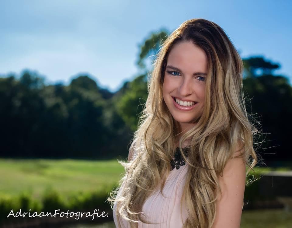 Yasmine Vossen Contestant Miss Belgium 2016 (Photo Credits: Adriaan Fotografie)