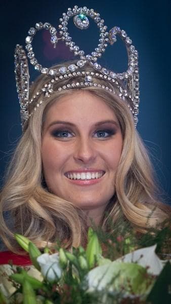 Lenty Frans Miss Belgium 2016 (Photo Credit: Miss Belgium Official)