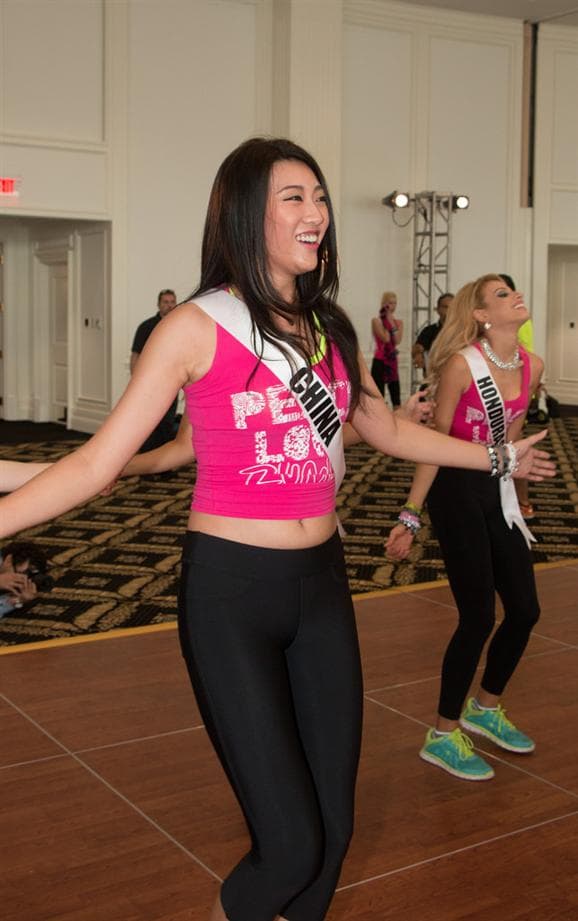 Yanliang Hu Miss Universe China 2014 at Zumba Fitness Class